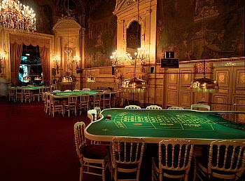 Roulette tables