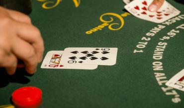 Blackjack card counting